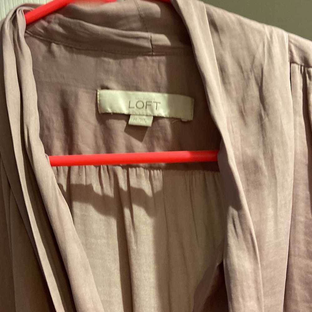 SOLD Soo pretty lilac tie neck top - Picture 3 of 4
